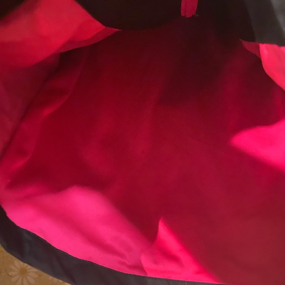 New - Picture 2 of 2